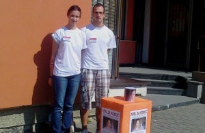 Volonteri UG "Prijatelji" iz Tuzle prikupljaju novac na ulicama Kalesije