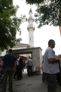 svecano-otvorena-atik-dzamija-znacajan-doprinos-obnovi-i-povratku-u-bijeljinu_1408191237_0