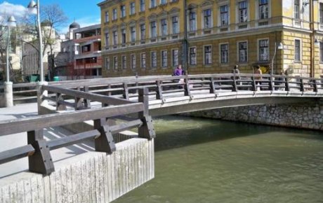drvenija_most