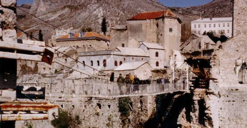 sruseni_Stari_most