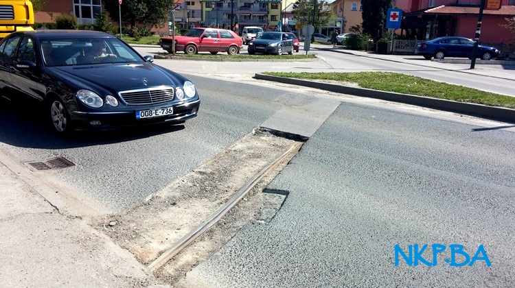 radovi ulaz u kal asfalt 1