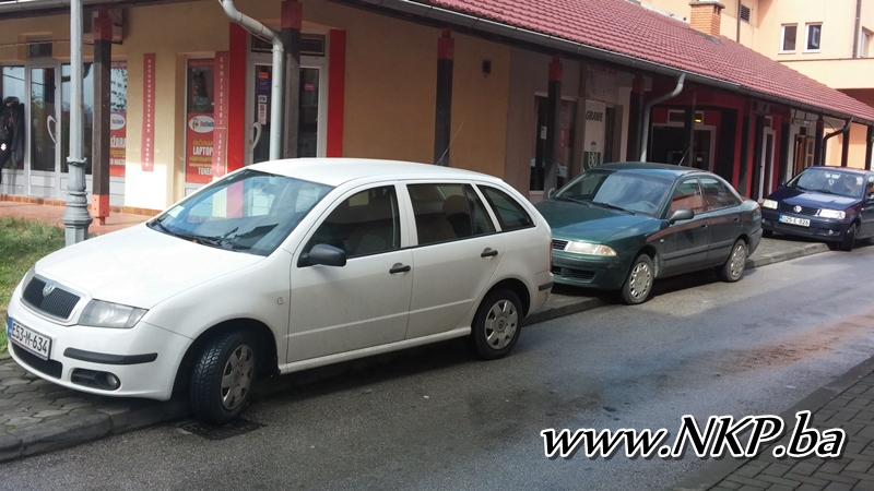 Parking "Ma može proći kamion"