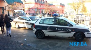 Uviđaj policije nakon što je automobil udario učenika