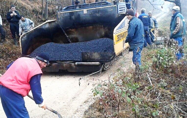 U radnoj akciji učestovali i mještani