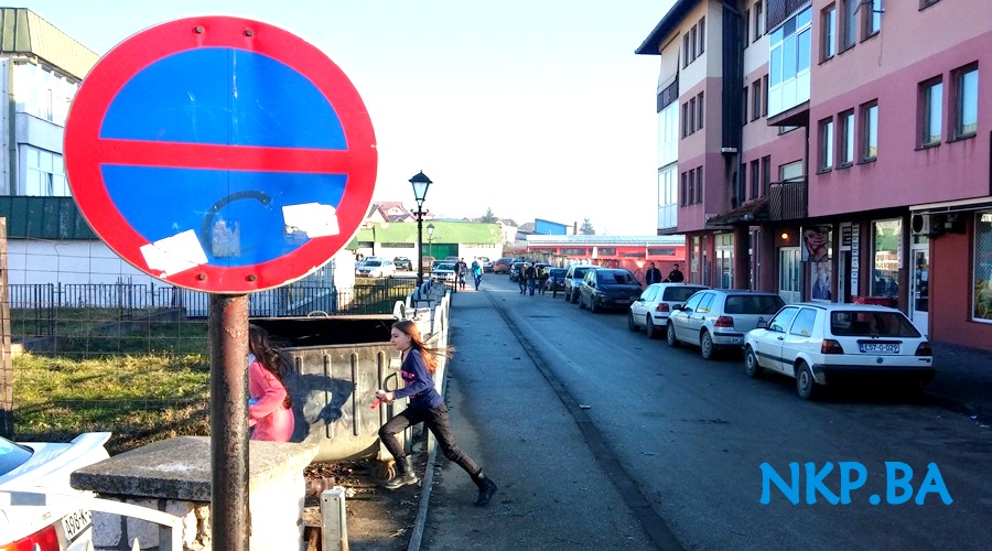 Stari "saobraćajni" znak