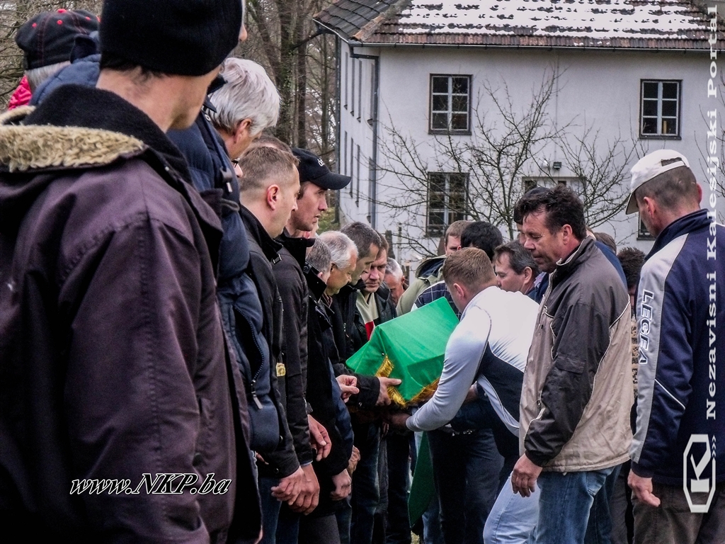 Dženaza malom Ademu (4)