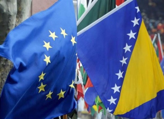 evropska-unija-bih-zastave-640x464