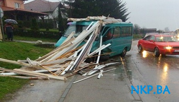 saobracajka kombi 1