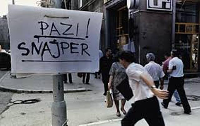 pazi snajper
