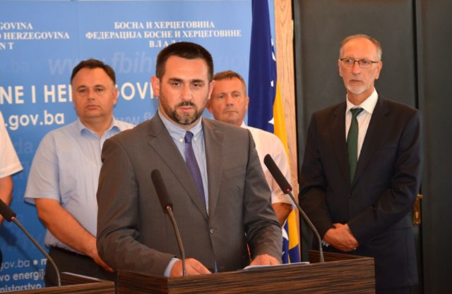 Ministar Ramić potpisao sporazume o realizaciji infrastrukturnih projekata