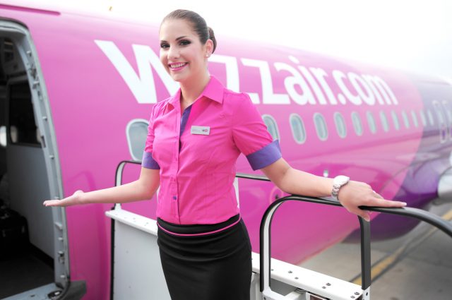 wizz-stjuardesa
