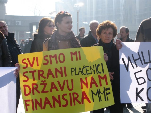 Banja Luka: Oko 300 građana okupilo se na protestnoj šetnji