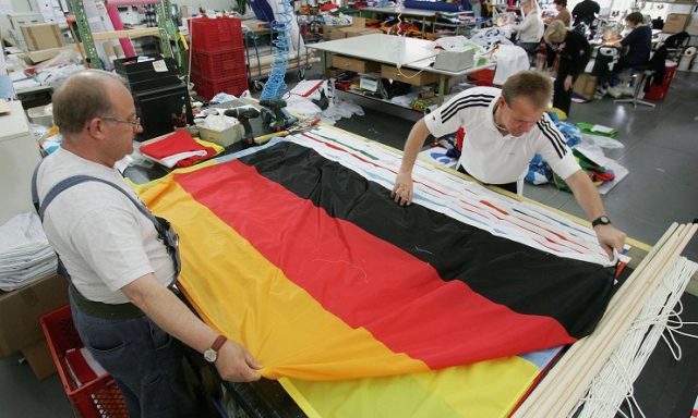 BEST Flag Factory Supplies Flags for World Cup