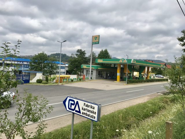 D7B78224-ADA8-4D04-81B3-28FAAEC511F5