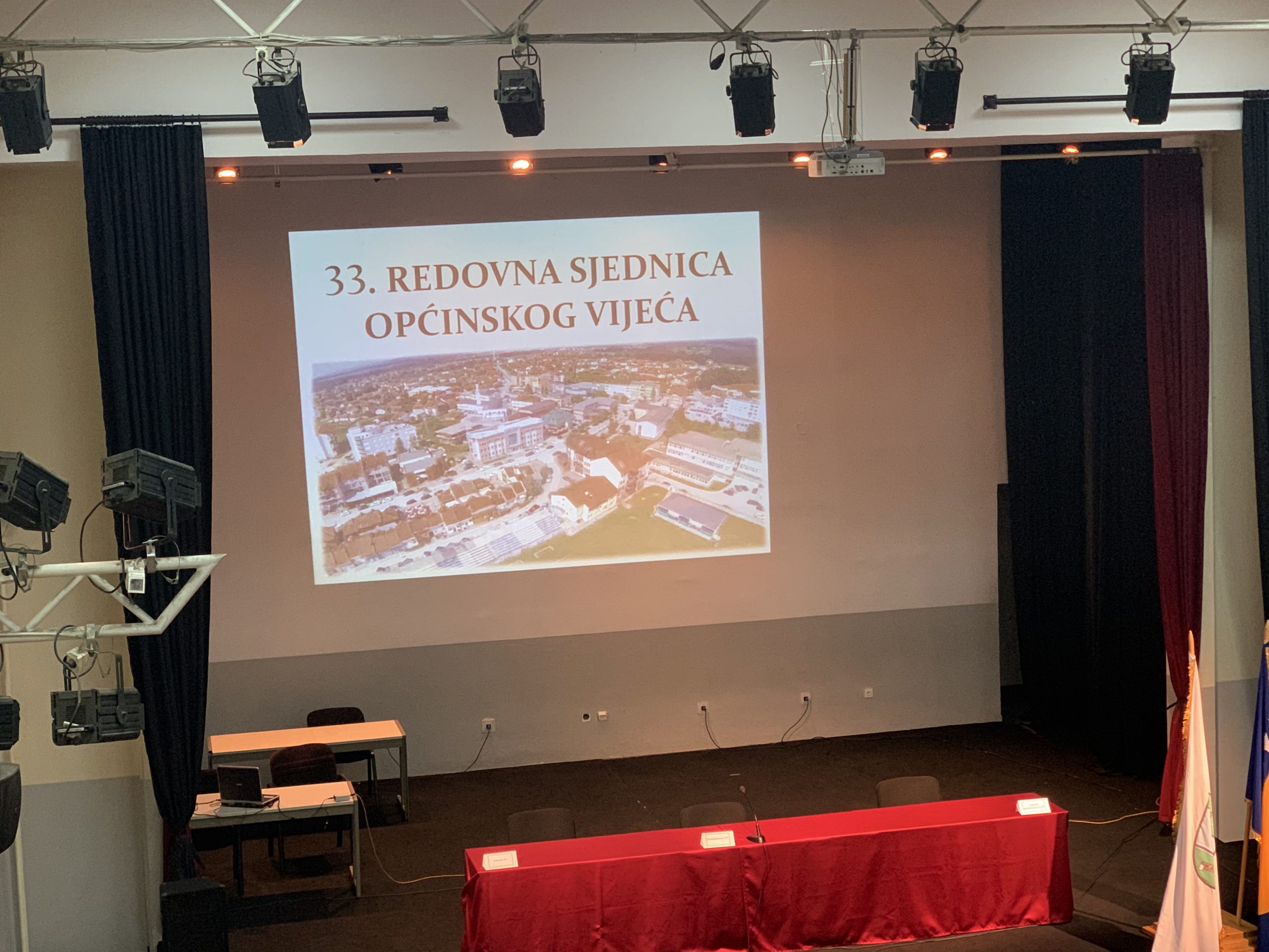 0BE290F3-02A9-4AE9-9AF2-C22316F3469B