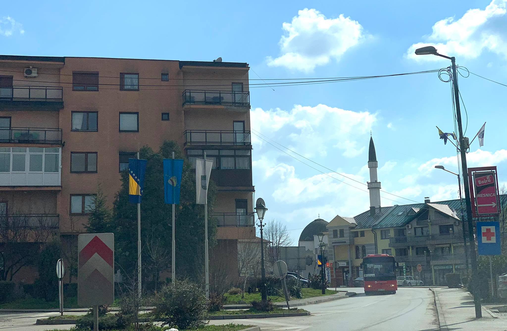 kalesija centar zastave dzamija