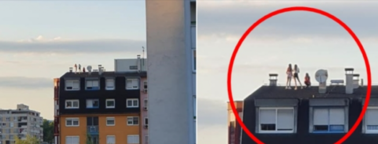 djevojcice na zgradi