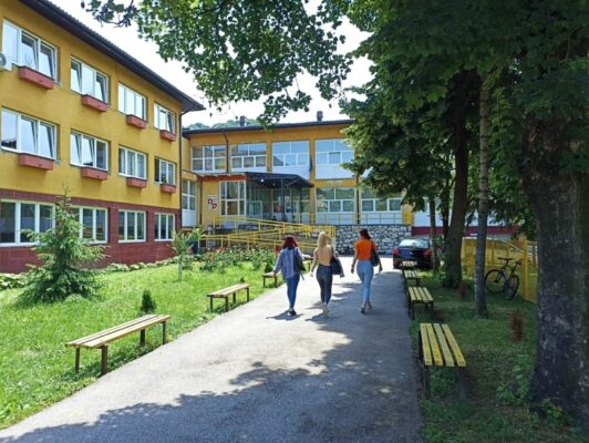 medicinska skola tuzla