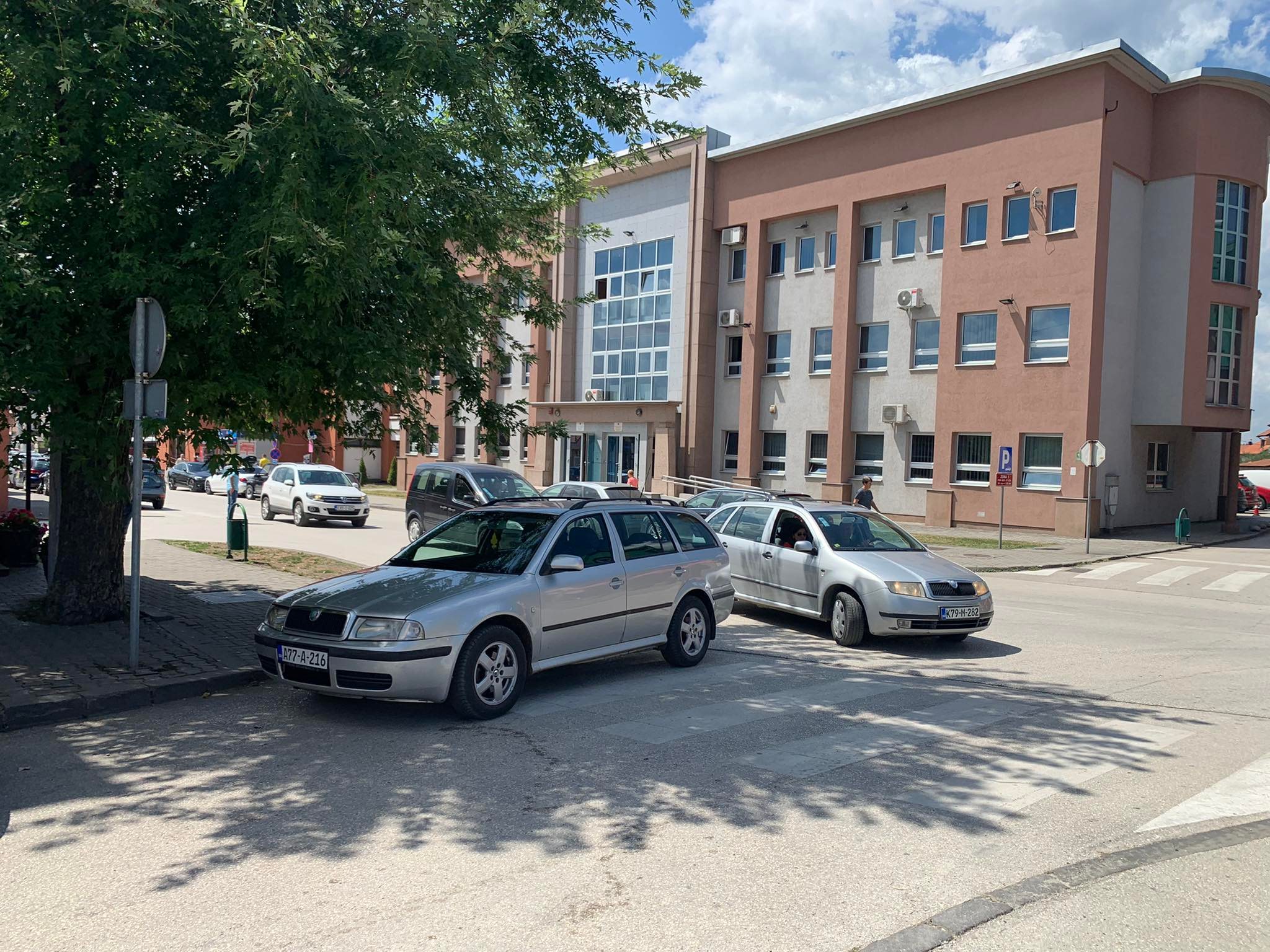 kalesija c parking papak