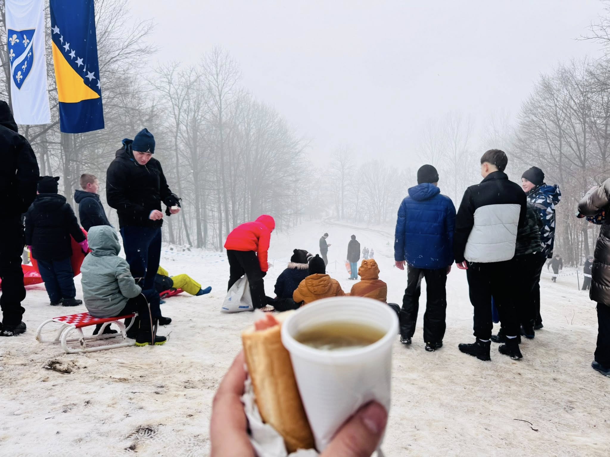 zima caj snijeg hladno 1