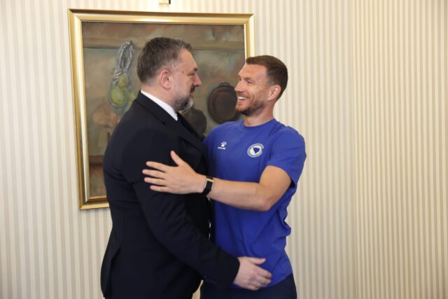konakovic zmajevi diplomatski dzeko