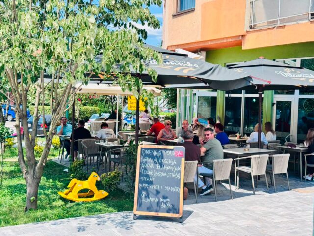 ljetna basta RESTORAN RULEX KALESIJA 1